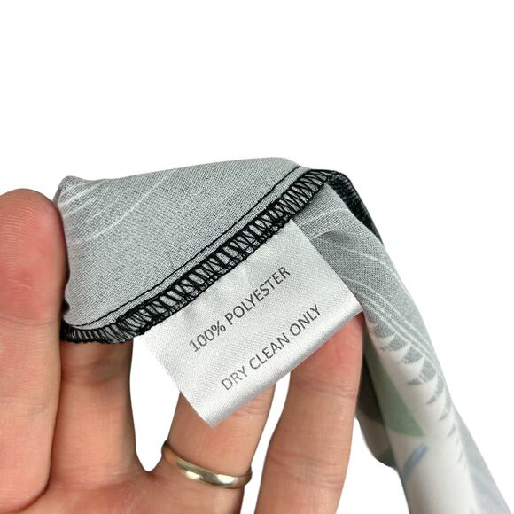 Saloni Geometric Patterned Kaftan Swim Cover One Size - Picture 6 of 6